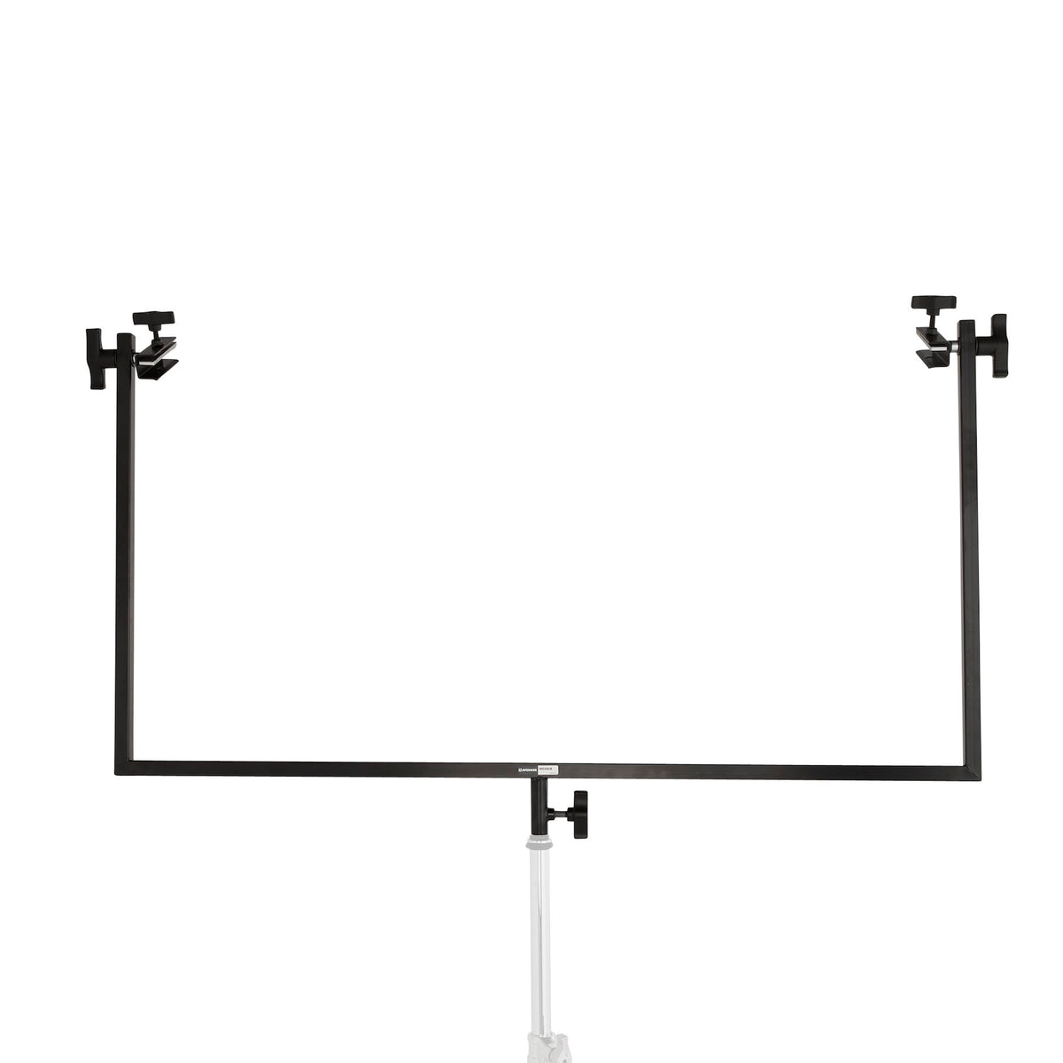 Avenger Mounting Stirrup for 39'' Reflector Board I8030CB